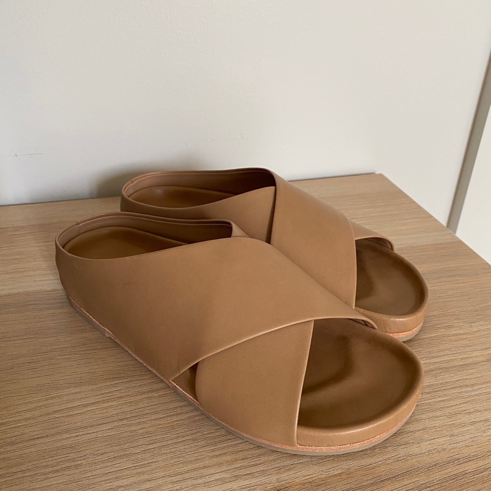 Lauren Manoogian Leather Slides